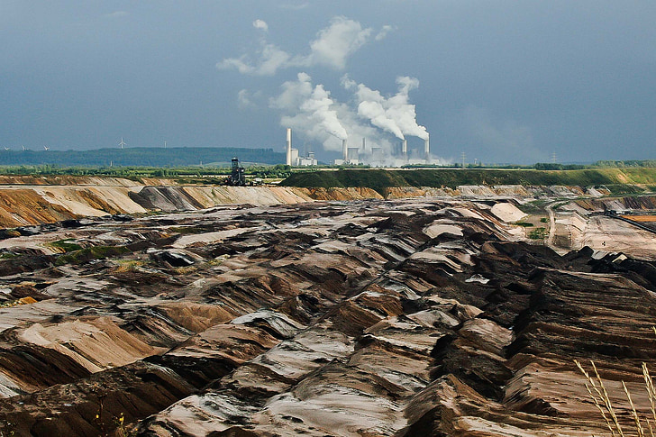 brown-coal-energy-garzweiler-bucket-wheel-excavators-preview.jpg